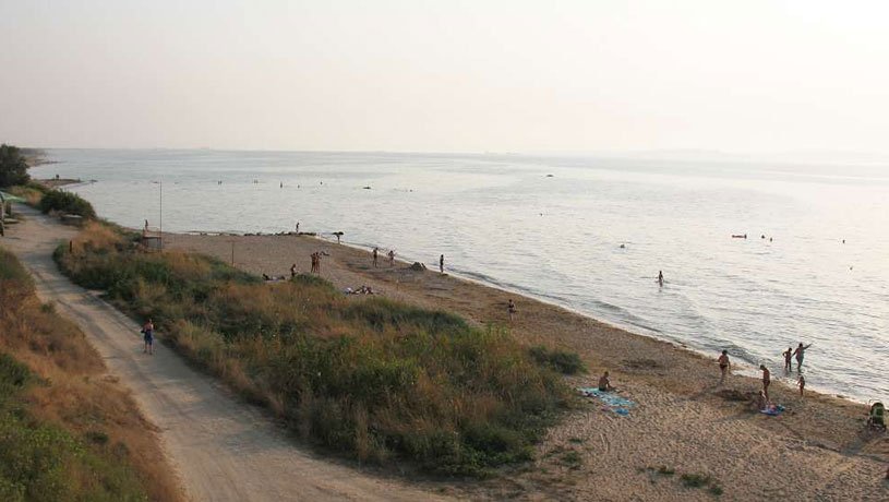 пляж в Ильиче